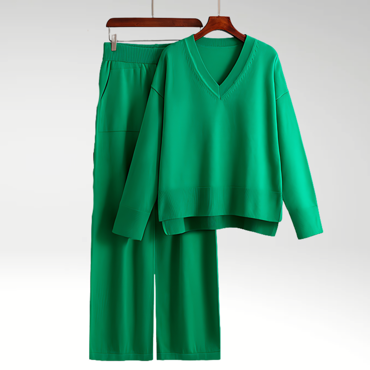 Cazel | Luxe V-Neck Two Piece Set