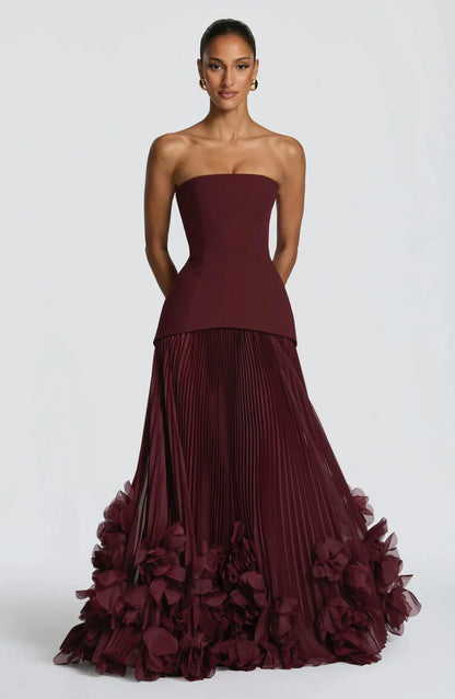 Robe de soirée bustier bordeaux