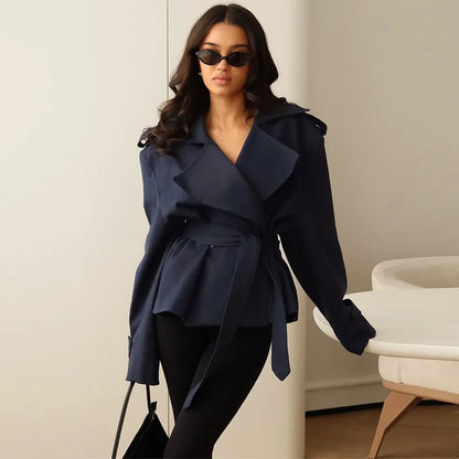Élégance Intemporelle | Trench Femme